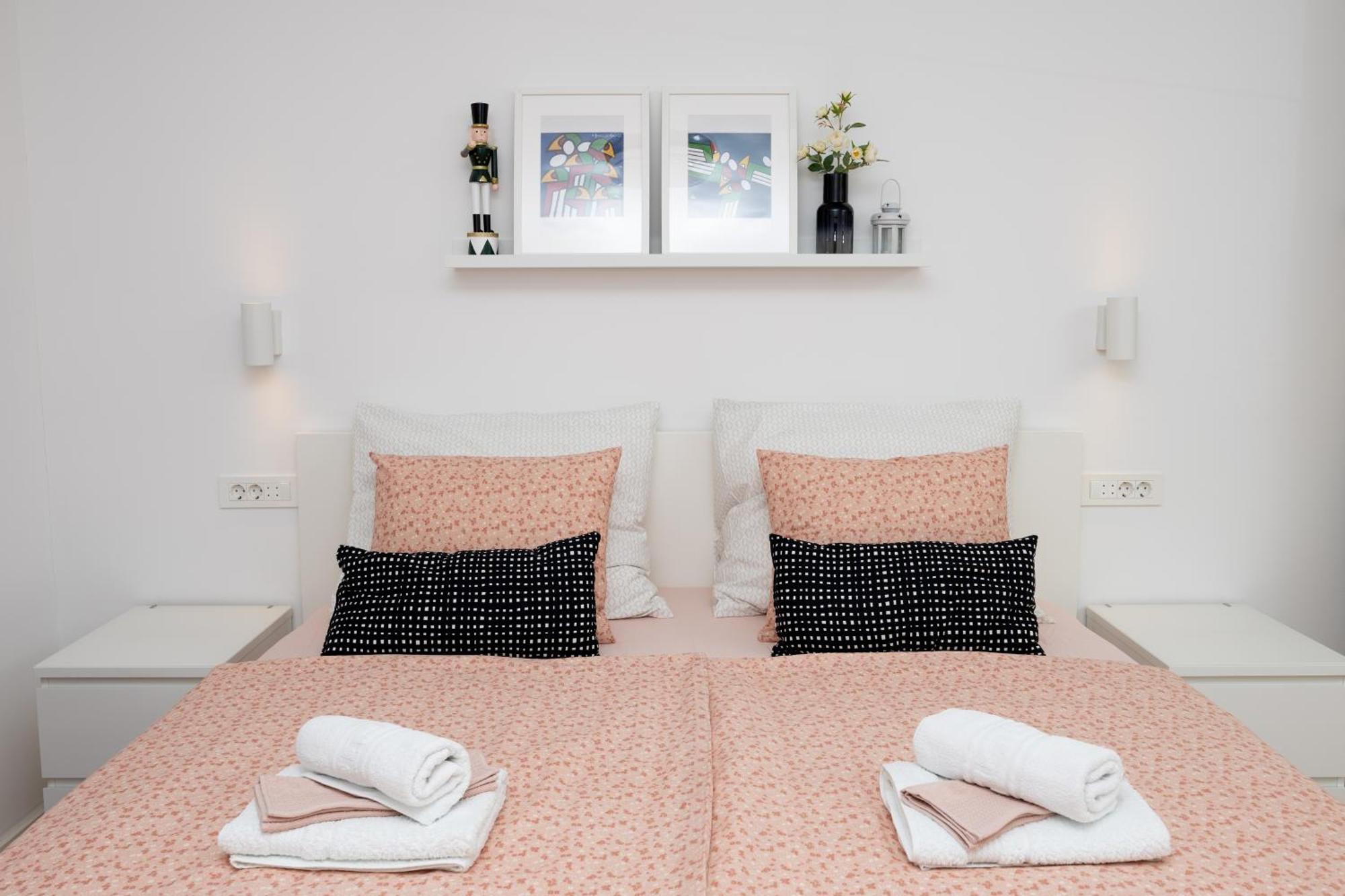 Apartment Sweet Cherry Split Bagian luar foto